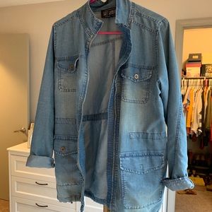 Lightweight denim jacket